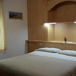 Edelweiss Hotel 3*
