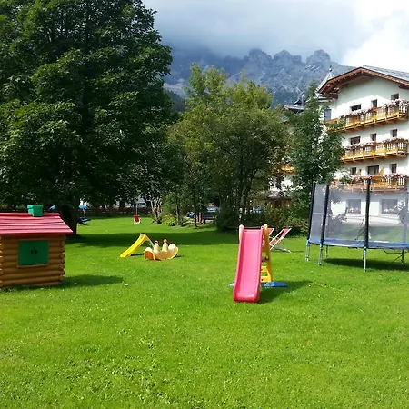 Edelweiss Hotel