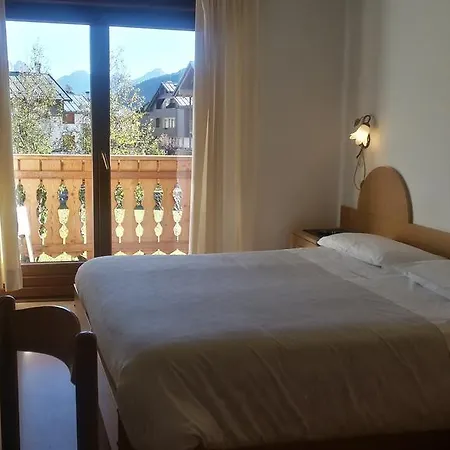 Hotel Edelweiss