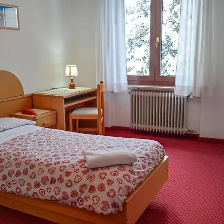 Edelweiss Отель 3*