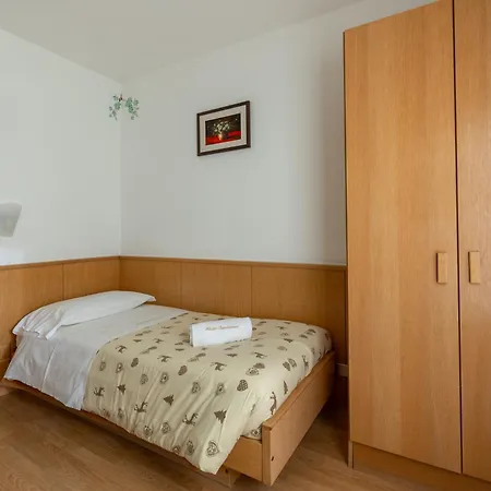 Hotel Edelweiss 3*