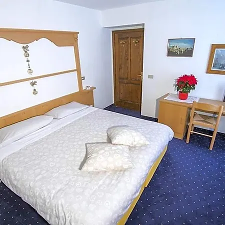 Edelweiss 3*